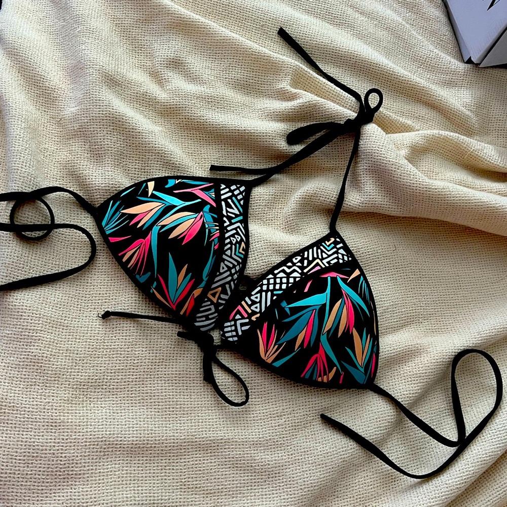 Body Glove Push-up Bikini Top